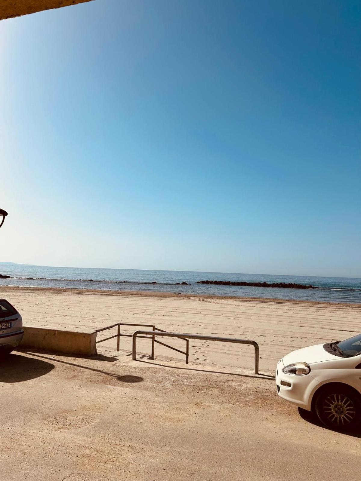 Case La Spiaggia Шака Екстериор снимка