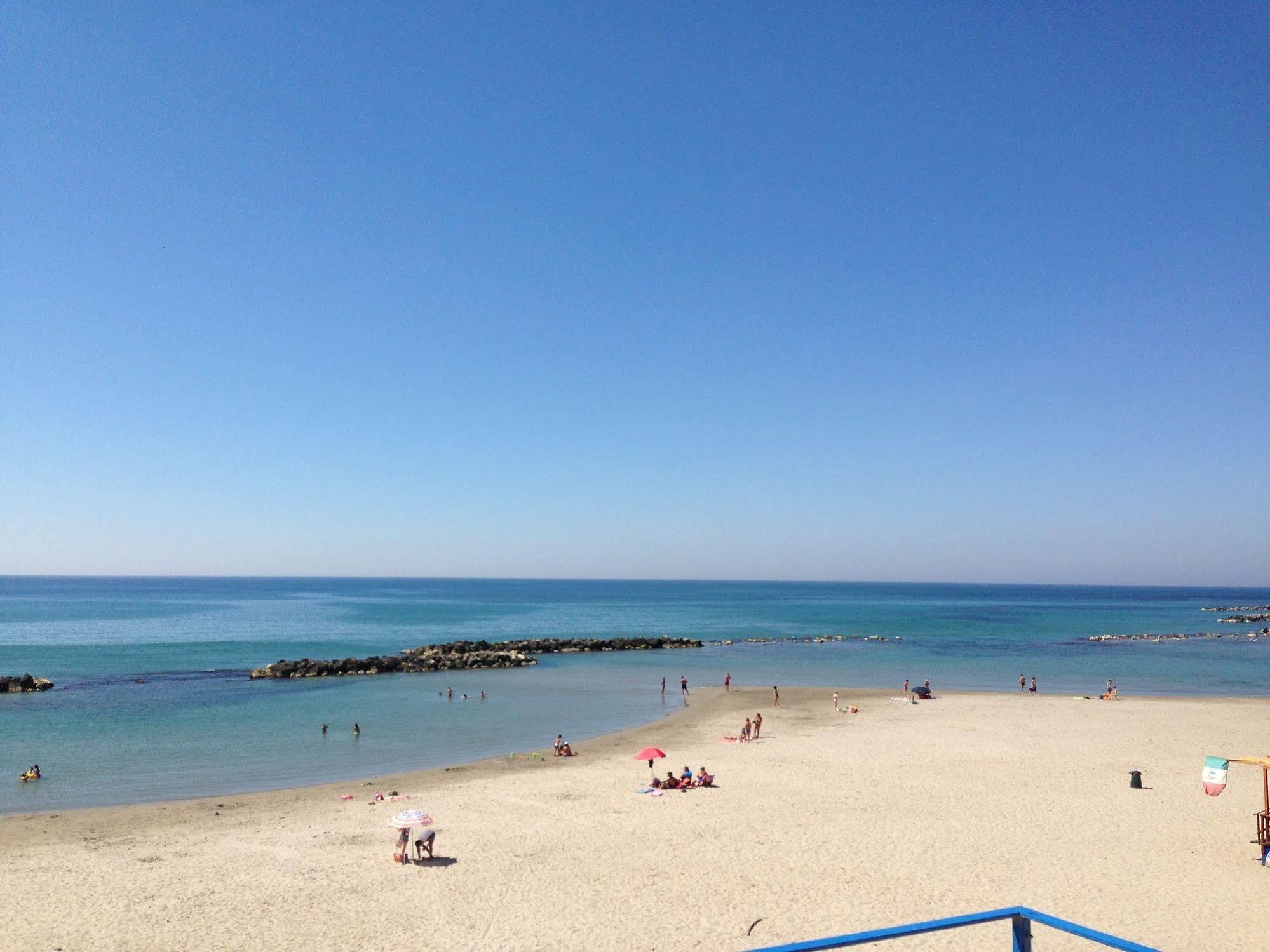 Case La Spiaggia Шака Екстериор снимка